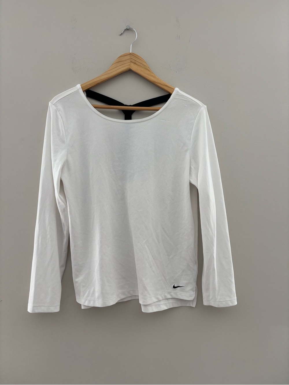 Nike Dri-FIT White Long Sleeve Performance Tee Women's Size L Athletic Top